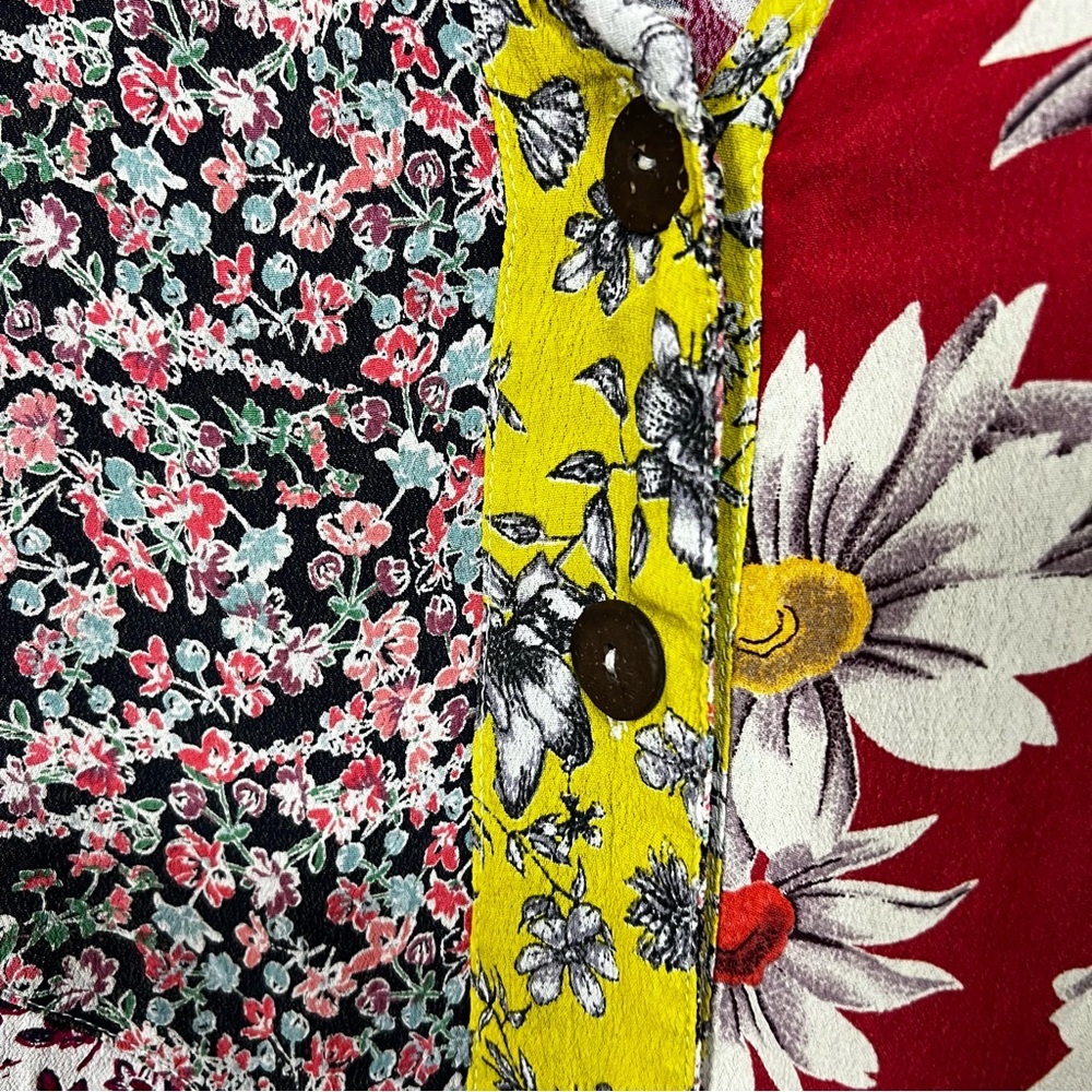 SACRED THREADS | Floral Patchwork V-Neck Top - Picture 7 of 8